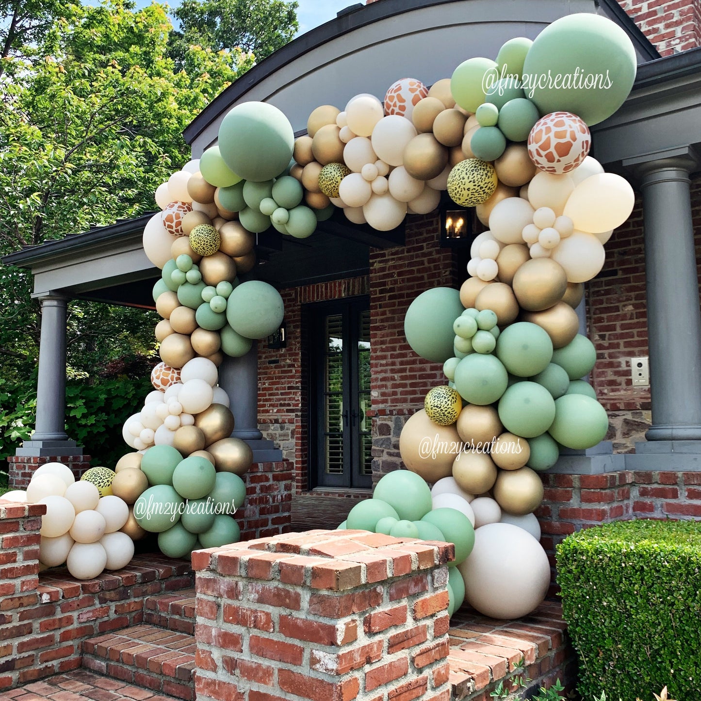 Wild & Whimsical Safari Balloon Garland Kit