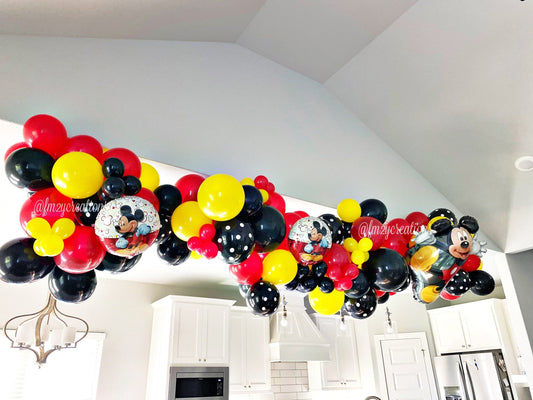 Mickey Mouse Celebration Balloon Garland Kit