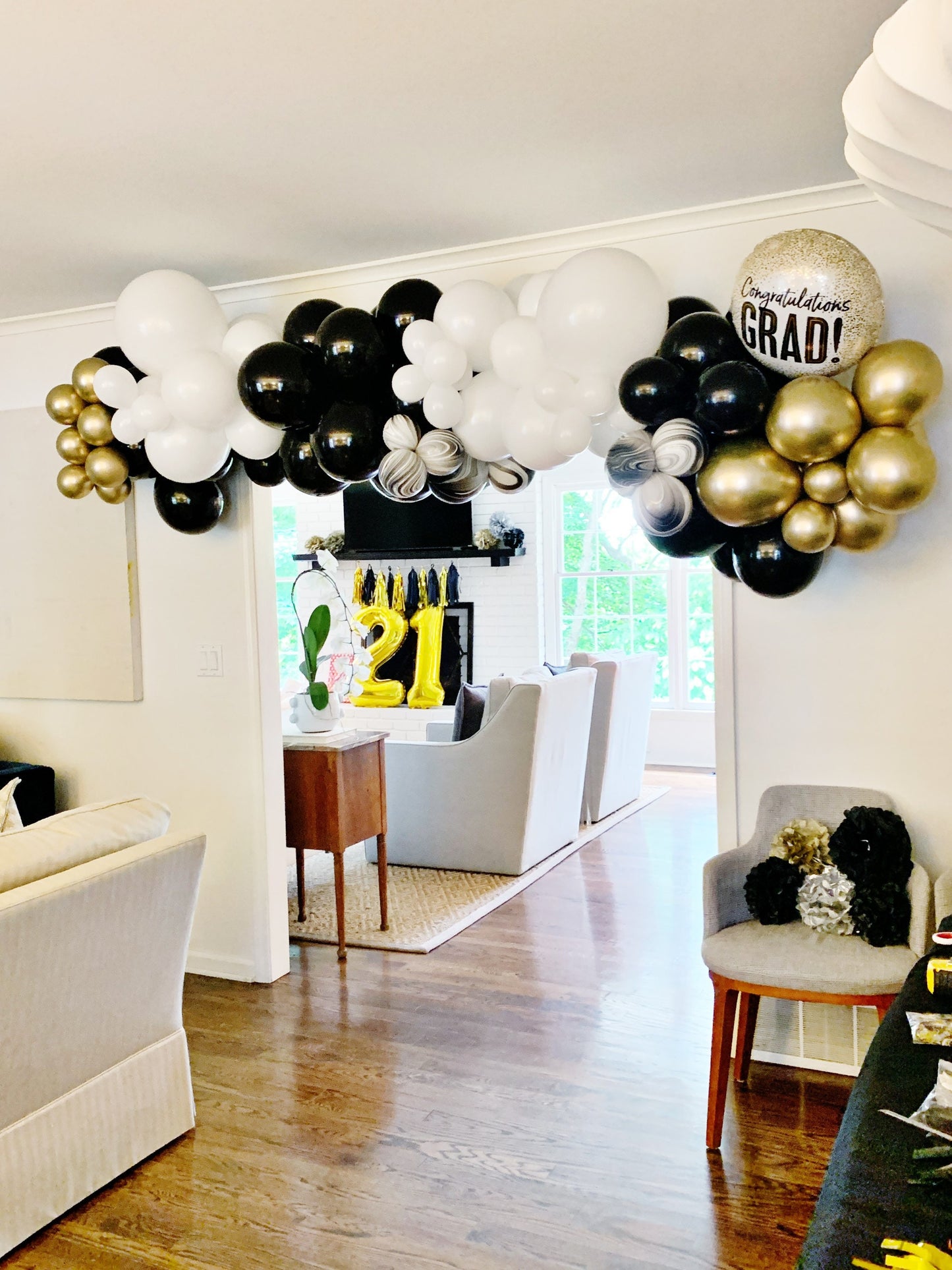 Graduation Glam Balloon Garland Kit